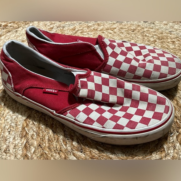 Red vans women’s size 7.5 - Picture 1 of 3
